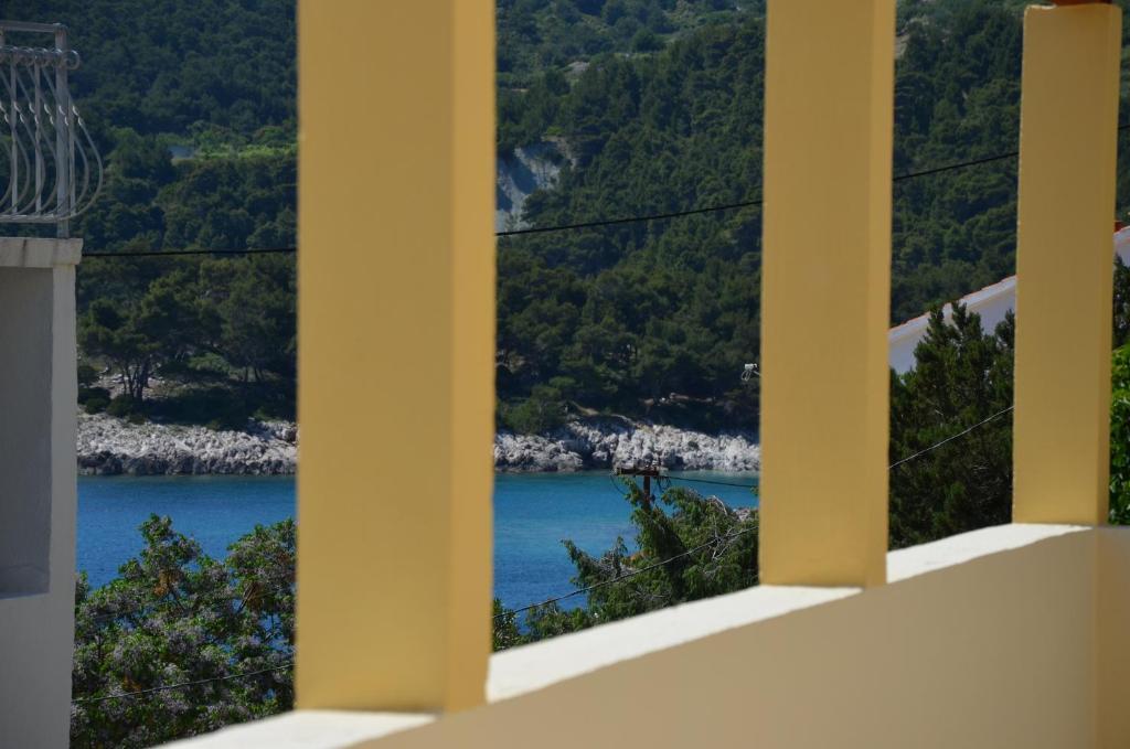 Fortudor * Milna (Hvar)